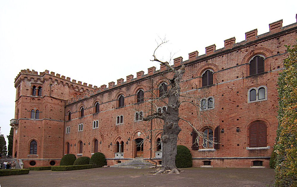 Castello di Briolo-Gaiole in Chianti (SI)